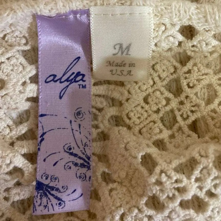 Alya White Crochet Lace Back Long Sleeve Ribbed Crew Neck Pullover Sweater Sz M