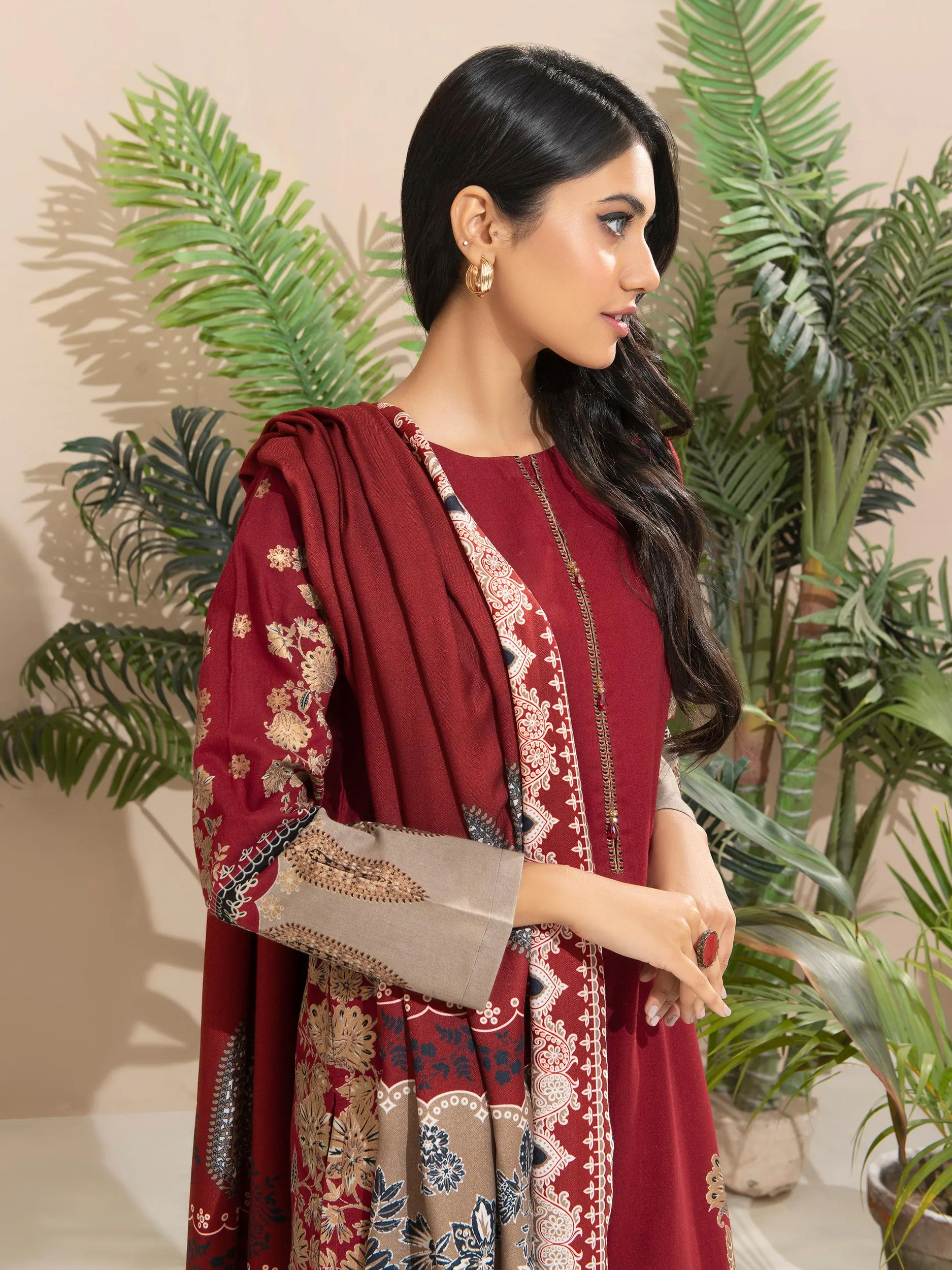 Limelight Winter Unstitched Printed Khaddar 3Pc Suit U2609 Red