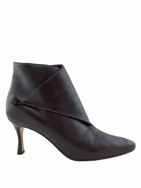 Manolo Blahnik Diaz Leather Ankle Booties Size 8.5