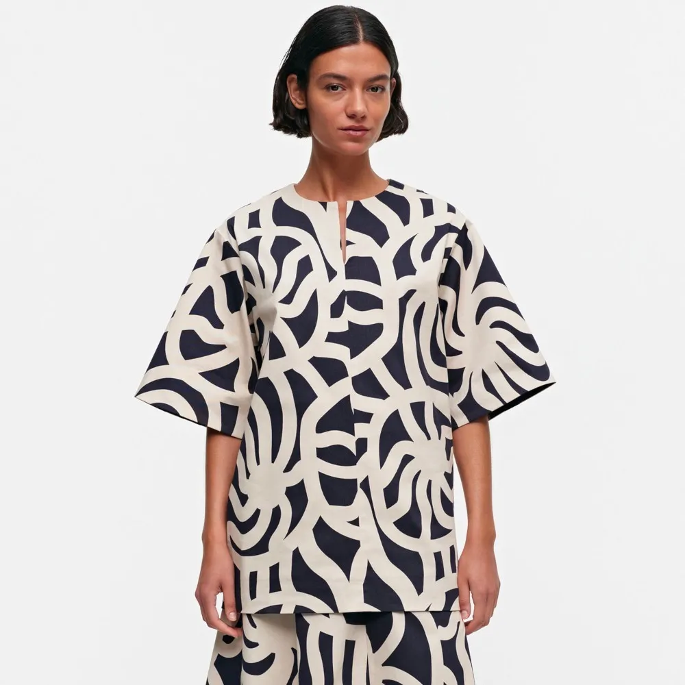 marimekko  |Crew Neck Cropped Cotton Medium Short Sleeves Tunics