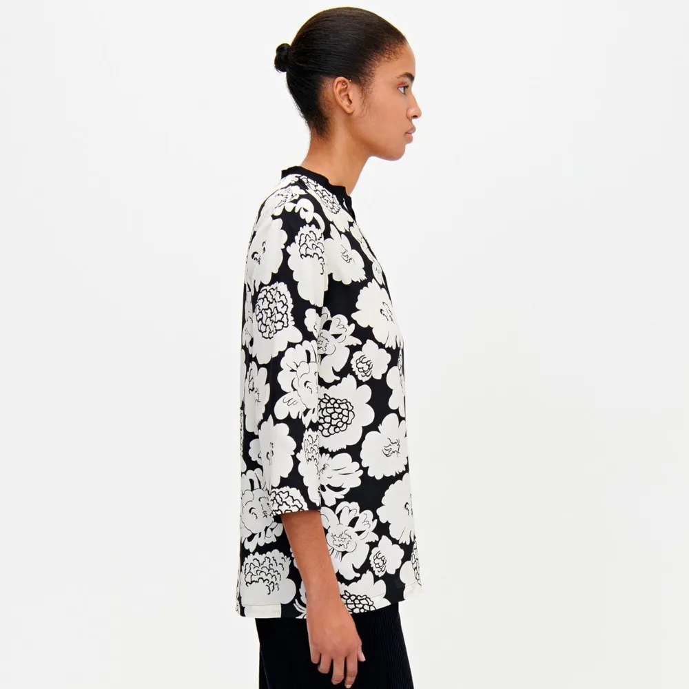 marimekko  |Flower Patterns Linen Cropped Medium Tunics